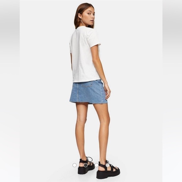 Topshop New Womens Size 8 High Waist Raw Hem Denim Mini Skirt in Mid Wash Blue - Picture 3 of 7